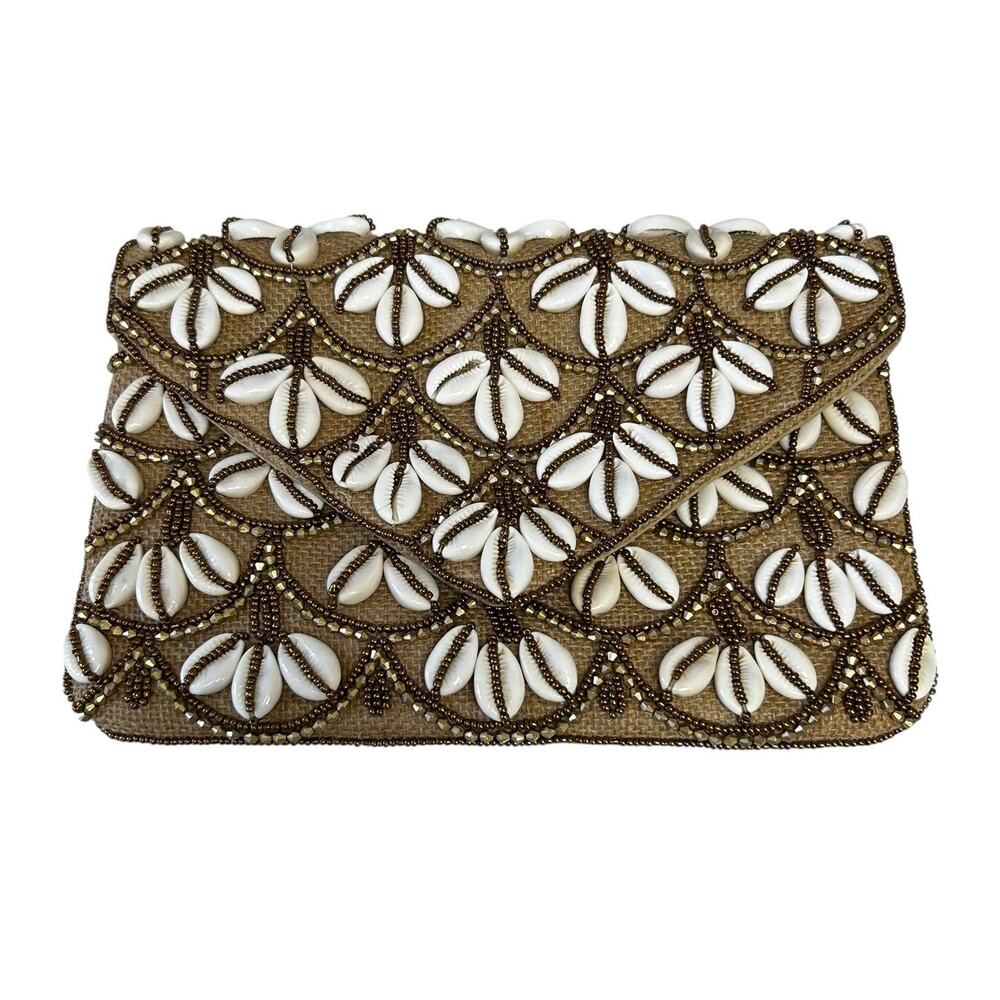Pizzazz Tan White Jute & Shell Beaded Flap Clutch with Crossbody Chain AS IS